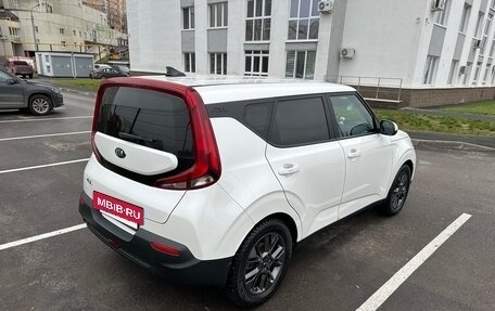 KIA Soul III, 2021 год, 2 150 000 рублей, 12 фотография