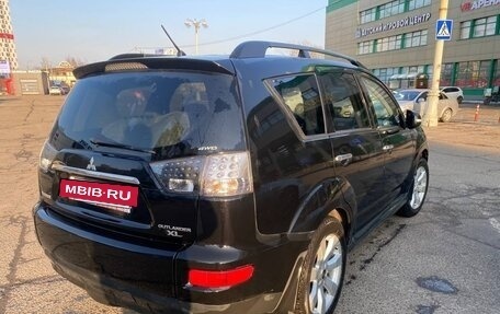 Mitsubishi Outlander III рестайлинг 3, 2011 год, 1 100 000 рублей, 5 фотография