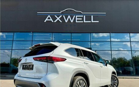 Toyota Highlander, 2025 год, 6 047 000 рублей, 4 фотография