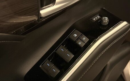 Toyota Highlander, 2025 год, 6 047 000 рублей, 12 фотография