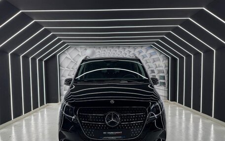 Mercedes-Benz V-Класс, 2025 год, 16 990 000 рублей, 2 фотография