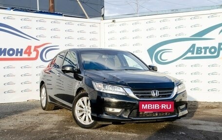 Honda Accord IX рестайлинг, 2013 год, 1 599 000 рублей, 10 фотография