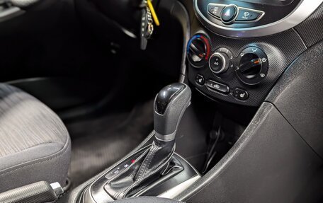 Hyundai Solaris II рестайлинг, 2016 год, 1 170 000 рублей, 26 фотография