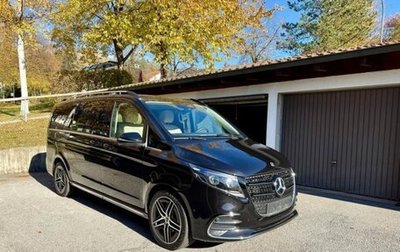 Mercedes-Benz V-Класс, 2025 год, 15 490 000 рублей, 1 фотография