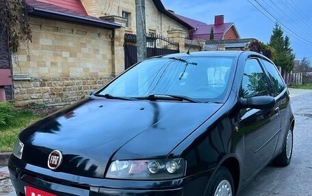 Fiat Punto III Punto Evo рестайлинг, 2002 год, 269 000 рублей, 1 фотография