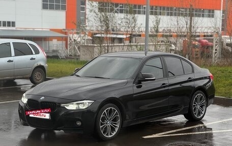 BMW 3 серия, 2017 год, 1 990 000 рублей, 3 фотография
