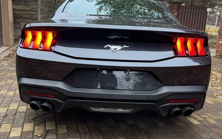 Ford Mustang, 2024 год, 4 990 000 рублей, 5 фотография