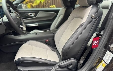 Ford Mustang, 2024 год, 4 990 000 рублей, 14 фотография