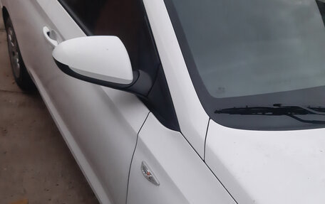 Hyundai Solaris II рестайлинг, 2021 год, 1 750 000 рублей, 8 фотография