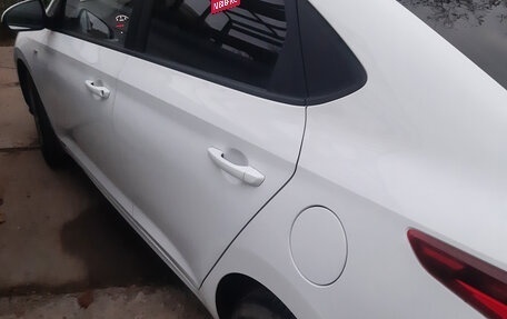 Hyundai Solaris II рестайлинг, 2021 год, 1 750 000 рублей, 7 фотография