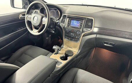 Jeep Grand Cherokee, 2013 год, 1 785 000 рублей, 17 фотография