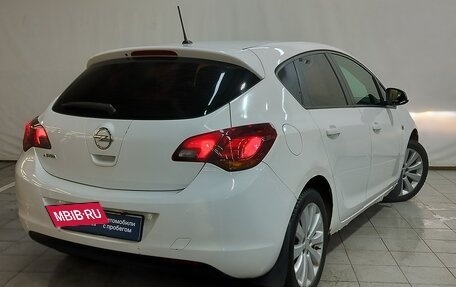 Opel Astra J, 2012 год, 580 000 рублей, 4 фотография