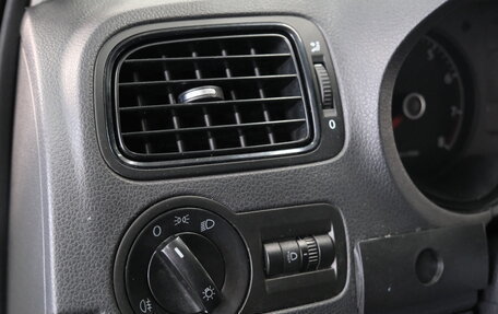 Volkswagen Polo VI (EU Market), 2011 год, 789 000 рублей, 6 фотография