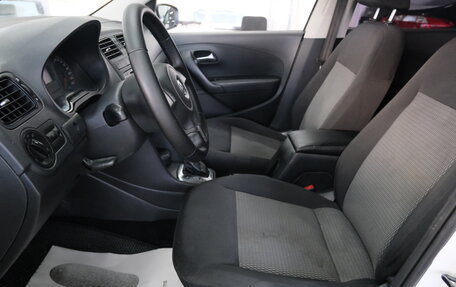 Volkswagen Polo VI (EU Market), 2011 год, 789 000 рублей, 22 фотография