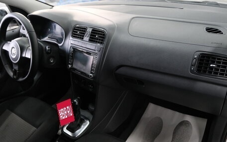 Volkswagen Polo VI (EU Market), 2011 год, 789 000 рублей, 14 фотография