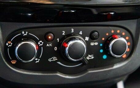 Renault Duster I рестайлинг, 2015 год, 1 248 000 рублей, 20 фотография