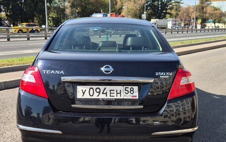 Nissan Teana, 2011 год, 950 000 рублей, 3 фотография