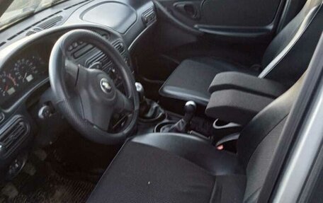 Chevrolet Niva I рестайлинг, 2010 год, 700 000 рублей, 5 фотография