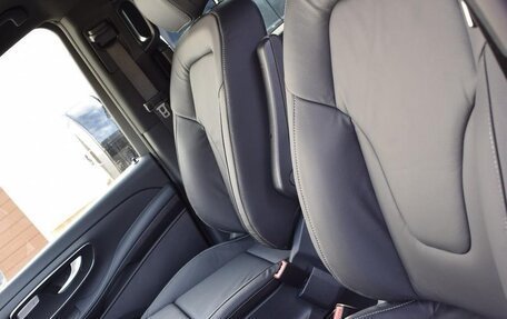 Mercedes-Benz V-Класс, 2025 год, 14 990 000 рублей, 8 фотография