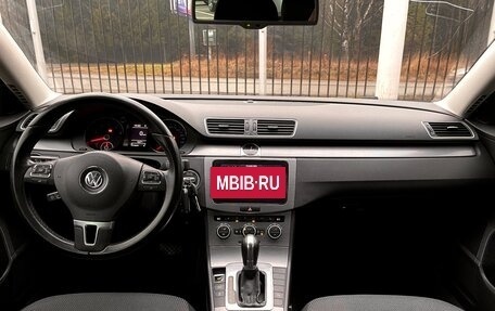 Volkswagen Passat B7, 2012 год, 1 359 000 рублей, 10 фотография