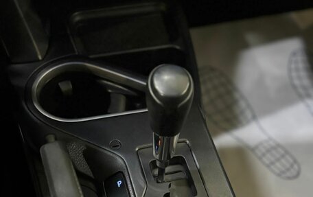 Toyota RAV4, 2019 год, 2 599 000 рублей, 10 фотография