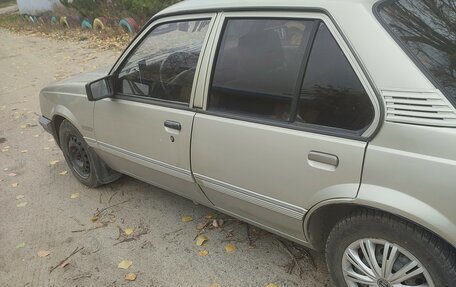 Opel Ascona C, 1988 год, 80 000 рублей, 3 фотография