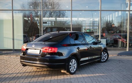 Volkswagen Jetta VI, 2013 год, 850 000 рублей, 2 фотография