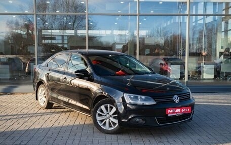 Volkswagen Jetta VI, 2013 год, 850 000 рублей, 5 фотография