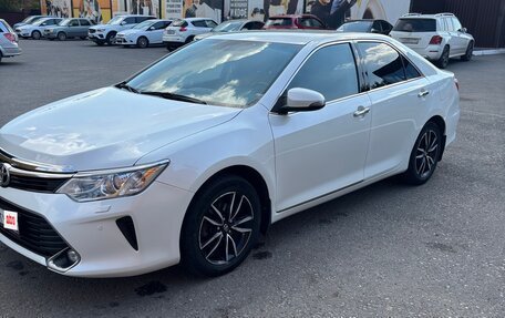 Toyota Camry, 2017 год, 2 220 000 рублей, 8 фотография