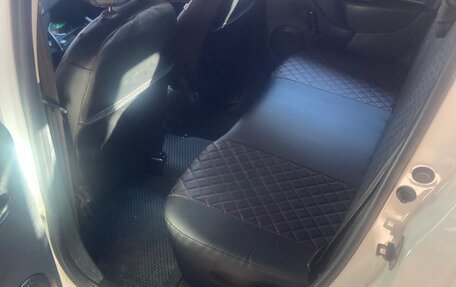 Renault Logan II, 2017 год, 600 000 рублей, 3 фотография