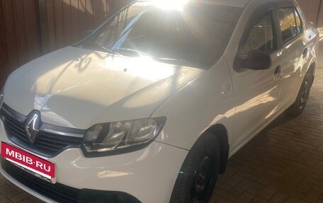 Renault Logan II, 2017 год, 600 000 рублей, 6 фотография