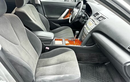 Toyota Camry, 2007 год, 1 100 000 рублей, 18 фотография