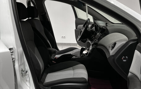 Chevrolet Cruze II, 2012 год, 820 000 рублей, 10 фотография