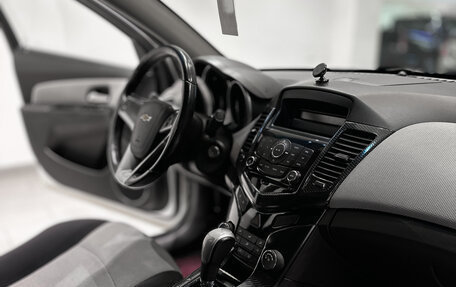 Chevrolet Cruze II, 2012 год, 820 000 рублей, 9 фотография