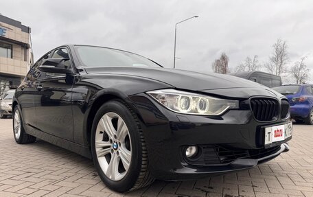 BMW 3 серия, 2014 год, 1 300 000 рублей, 12 фотография