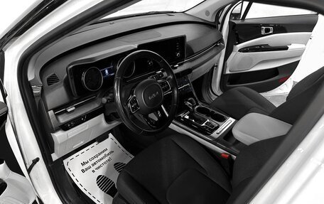 KIA Carnival, 2021 год, 3 440 000 рублей, 7 фотография