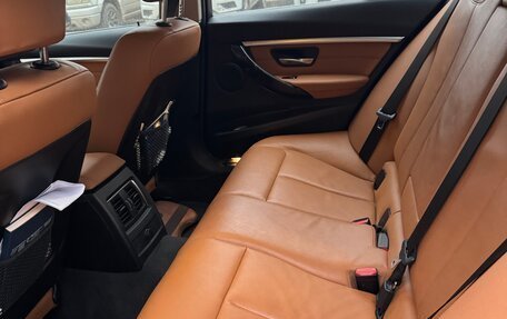 BMW 3 серия, 2018 год, 3 100 000 рублей, 3 фотография