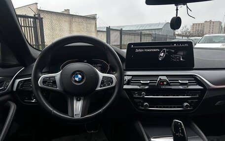 BMW 5 серия, 2020 год, 3 425 000 рублей, 2 фотография