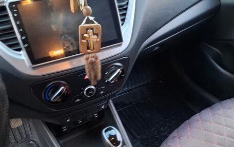 Hyundai Solaris II рестайлинг, 2020 год, 1 550 000 рублей, 9 фотография