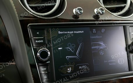 Bentley Bentayga I, 2018 год, 10 800 000 рублей, 11 фотография