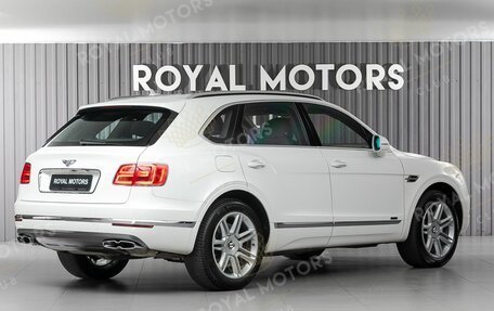 Bentley Bentayga I, 2018 год, 10 800 000 рублей, 5 фотография