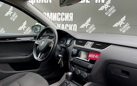 Skoda Octavia, 2015 год, 1 615 000 рублей, 26 фотография