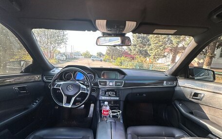 Mercedes-Benz E-Класс, 2013 год, 1 875 000 рублей, 10 фотография