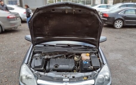 Opel Astra H, 2005 год, 327 000 рублей, 17 фотография