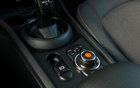 MINI Clubman, 2019 год, 2 098 600 рублей, 15 фотография