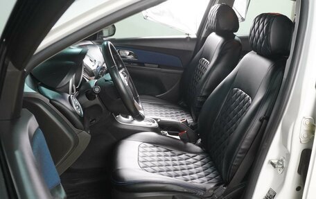 Chevrolet Cruze II, 2013 год, 899 000 рублей, 10 фотография