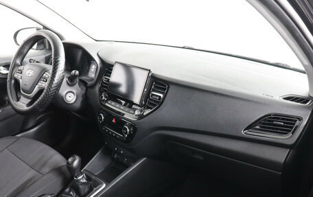 Hyundai Solaris II рестайлинг, 2021 год, 1 590 000 рублей, 10 фотография