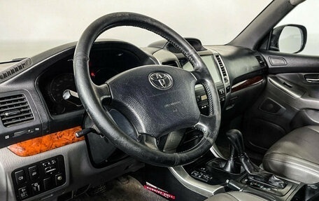 Toyota Land Cruiser Prado 120 рестайлинг, 2005 год, 1 497 000 рублей, 13 фотография