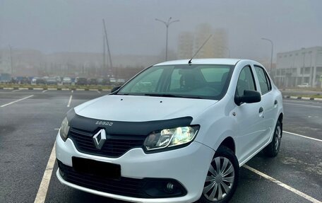Renault Logan II, 2016 год, 570 000 рублей, 3 фотография