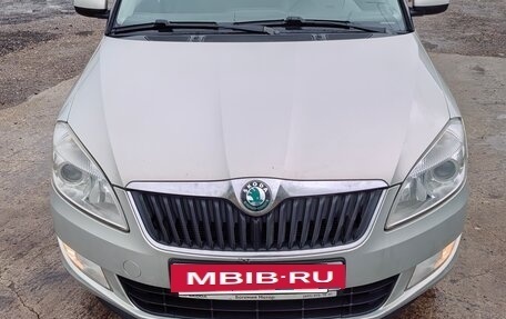Skoda Fabia II, 2012 год, 610 000 рублей, 3 фотография